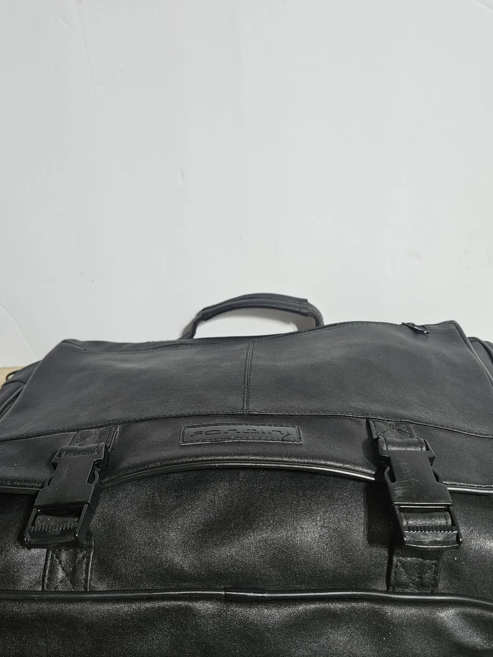 Fontini Black Leather Messenger Bag Travel Business Professional Office